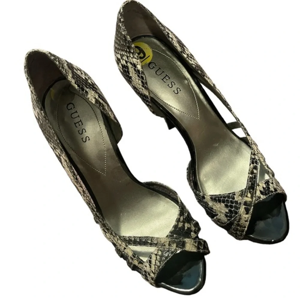 Guess‎ Platform Heels - Black / Snake Skin